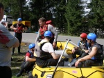 RAFTING NA TATRANSK BEL 2010, Pkn voda, dobr parta, super rafci, prost to nemlo vadu. Richardovi dky za fotky :-) - fotografie 5