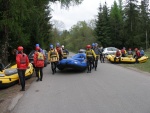 RAFTING NA TATRANSK BEL 2010, Pkn voda, dobr parta, super rafci, prost to nemlo vadu. Richardovi dky za fotky :-) - fotografie 35