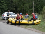 RAFTING NA TATRANSK BEL 2010, Pkn voda, dobr parta, super rafci, prost to nemlo vadu. Richardovi dky za fotky :-) - fotografie 37