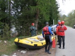 RAFTING NA TATRANSK BEL 2010, Pkn voda, dobr parta, super rafci, prost to nemlo vadu. Richardovi dky za fotky :-) - fotografie 38