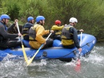 RAFTING NA TATRANSK BEL 2010, Pkn voda, dobr parta, super rafci, prost to nemlo vadu. Richardovi dky za fotky :-) - fotografie 90