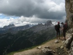 Passo Falzarego 2010, Pardn poas, ideln vyladn forma a lezen veho druhu. Tenikou byl 500 metr dlouh vstup na Prvn pil Tofany.... - fotografie 12