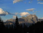 Passo Falzarego 2010, Pardn poas, ideln vyladn forma a lezen veho druhu. Tenikou byl 500 metr dlouh vstup na Prvn pil Tofany.... - fotografie 32