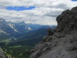 Passo Falzarego 2010, Pardn poas, ideln vyladn forma a lezen veho druhu. Tenikou byl 500 metr dlouh vstup na Prvn pil Tofany.... - fotografie 39