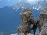 Passo Falzarego 2010, Pardn poas, ideln vyladn forma a lezen veho druhu. Tenikou byl 500 metr dlouh vstup na Prvn pil Tofany.... - fotografie 40