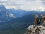 Passo Falzarego 2010, Pardn poas, ideln vyladn forma a lezen veho druhu. Tenikou byl 500 metr dlouh vstup na Prvn pil Tofany.... - fotografie 42