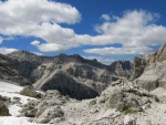 Passo Falzarego 2010, Pardn poas, ideln vyladn forma a lezen veho druhu. Tenikou byl 500 metr dlouh vstup na Prvn pil Tofany.... - fotografie 46