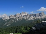 Passo Falzarego 2010, Pardn poas, ideln vyladn forma a lezen veho druhu. Tenikou byl 500 metr dlouh vstup na Prvn pil Tofany.... - fotografie 50