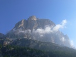 Passo Falzarego 2010, Pardn poas, ideln vyladn forma a lezen veho druhu. Tenikou byl 500 metr dlouh vstup na Prvn pil Tofany.... - fotografie 54