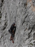 Passo Falzarego 2010, Pardn poas, ideln vyladn forma a lezen veho druhu. Tenikou byl 500 metr dlouh vstup na Prvn pil Tofany.... - fotografie 65