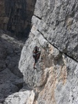 Passo Falzarego 2010, Pardn poas, ideln vyladn forma a lezen veho druhu. Tenikou byl 500 metr dlouh vstup na Prvn pil Tofany.... - fotografie 86