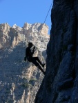 Passo Falzarego 2010, Pardn poas, ideln vyladn forma a lezen veho druhu. Tenikou byl 500 metr dlouh vstup na Prvn pil Tofany.... - fotografie 108