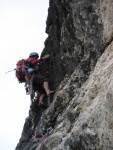 Passo Falzarego 2010, Pardn poas, ideln vyladn forma a lezen veho druhu. Tenikou byl 500 metr dlouh vstup na Prvn pil Tofany.... - fotografie 147