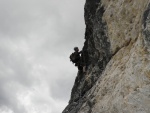 Passo Falzarego 2010, Pardn poas, ideln vyladn forma a lezen veho druhu. Tenikou byl 500 metr dlouh vstup na Prvn pil Tofany.... - fotografie 152