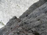 Passo Falzarego 2010, Pardn poas, ideln vyladn forma a lezen veho druhu. Tenikou byl 500 metr dlouh vstup na Prvn pil Tofany.... - fotografie 171