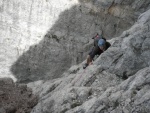 Passo Falzarego 2010, Pardn poas, ideln vyladn forma a lezen veho druhu. Tenikou byl 500 metr dlouh vstup na Prvn pil Tofany.... - fotografie 172