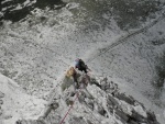 Passo Falzarego 2010, Pardn poas, ideln vyladn forma a lezen veho druhu. Tenikou byl 500 metr dlouh vstup na Prvn pil Tofany.... - fotografie 177