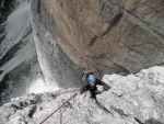 Passo Falzarego 2010, Pardn poas, ideln vyladn forma a lezen veho druhu. Tenikou byl 500 metr dlouh vstup na Prvn pil Tofany.... - fotografie 181