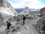 Passo Falzarego 2010, Pardn poas, ideln vyladn forma a lezen veho druhu. Tenikou byl 500 metr dlouh vstup na Prvn pil Tofany.... - fotografie 192