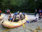 Rafting na Salze, Ndhern sobotn poas pak non slejvk... Take nezbylo ne zstat na Salze, kadopdn akce se mimodn vydaila. - fotografie 16