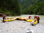 RAFTING NA SKVL SALZE, ڞasn voda a jet lep poas... Nen co dodat, to se mus zat!. - fotografie 45