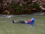 RAFTING NA SKVL SALZE, ڞasn voda a jet lep poas... Nen co dodat, to se mus zat!. - fotografie 116