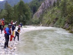 RAFTING NA SKVL SALZE, ڞasn voda a jet lep poas... Nen co dodat, to se mus zat!. - fotografie 147