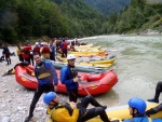 RAFTING NA SKVL SALZE, ڞasn voda a jet lep poas... Nen co dodat, to se mus zat!. - fotografie 191