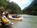 RAFTING NA SKVL SALZE, ڞasn voda a jet lep poas... Nen co dodat, to se mus zat!. - fotografie 200