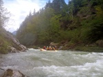 RAFTING NA SKVL SALZE, ڞasn voda a jet lep poas... Nen co dodat, to se mus zat!. - fotografie 204