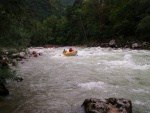 RAFTING NA SKVL SALZE, ڞasn voda a jet lep poas... Nen co dodat, to se mus zat!. - fotografie 246