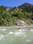 RAFTING NA SKVL SALZE, ڞasn voda a jet lep poas... Nen co dodat, to se mus zat!. - fotografie 479