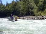 RAFTING NA SKVL SALZE, ڞasn voda a jet lep poas... Nen co dodat, to se mus zat!. - fotografie 607