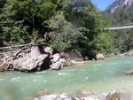 RAFTING NA SKVL SALZE, ڞasn voda a jet lep poas... Nen co dodat, to se mus zat!. - fotografie 678