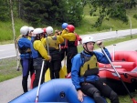 NOCA, krlovna raftingu - Nejlep evropsk rafting na ekch NOCA, Isel a Isarco, Velk parta vodk, s ktermi u jsme lecos proili. Pardn eky, kopec dobr nlady a hejiv italsk slunce.  I vodn stavy byly na jedniku... - fotografie 12