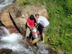 NOCA, krlovna raftingu - Nejlep evropsk rafting na ekch NOCA, Isel a Isarco, Velk parta vodk, s ktermi u jsme lecos proili. Pardn eky, kopec dobr nlady a hejiv italsk slunce.  I vodn stavy byly na jedniku... - fotografie 21