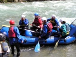 NOCA, krlovna raftingu - Nejlep evropsk rafting na ekch NOCA, Isel a Isarco, Velk parta vodk, s ktermi u jsme lecos proili. Pardn eky, kopec dobr nlady a hejiv italsk slunce.  I vodn stavy byly na jedniku... - fotografie 80