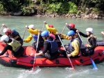 NOCA, krlovna raftingu - Nejlep evropsk rafting na ekch NOCA, Isel a Isarco, Velk parta vodk, s ktermi u jsme lecos proili. Pardn eky, kopec dobr nlady a hejiv italsk slunce.  I vodn stavy byly na jedniku... - fotografie 151