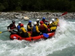 NOCA, krlovna raftingu - Nejlep evropsk rafting na ekch NOCA, Isel a Isarco, Velk parta vodk, s ktermi u jsme lecos proili. Pardn eky, kopec dobr nlady a hejiv italsk slunce.  I vodn stavy byly na jedniku... - fotografie 170