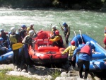 NOCA, krlovna raftingu - Nejlep evropsk rafting na ekch NOCA, Isel a Isarco, Velk parta vodk, s ktermi u jsme lecos proili. Pardn eky, kopec dobr nlady a hejiv italsk slunce.  I vodn stavy byly na jedniku... - fotografie 275