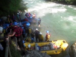 NOCA, krlovna raftingu - Nejlep evropsk rafting na ekch NOCA, Isel a Isarco, Velk parta vodk, s ktermi u jsme lecos proili. Pardn eky, kopec dobr nlady a hejiv italsk slunce.  I vodn stavy byly na jedniku... - fotografie 278