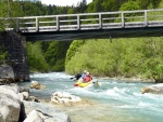 Jarn tn v Korutanech - rafting na Mllu, Gailu, a Lieseru, Jarn slunko nm doplo dostatek vody. Pedevm hlubok dol a peeje Gailu vechny doslova uchvtily. - fotografie 134