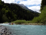 Jarn tn v Korutanech - rafting na Mllu, Gailu, a Lieseru, Jarn slunko nm doplo dostatek vody. Pedevm hlubok dol a peeje Gailu vechny doslova uchvtily. - fotografie 159