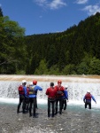 Jarn tn v Korutanech - rafting na Mllu, Gailu, a Lieseru, Jarn slunko nm doplo dostatek vody. Pedevm hlubok dol a peeje Gailu vechny doslova uchvtily. - fotografie 220