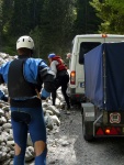 Jarn tn v Korutanech - rafting na Mllu, Gailu, a Lieseru, Jarn slunko nm doplo dostatek vody. Pedevm hlubok dol a peeje Gailu vechny doslova uchvtily. - fotografie 239