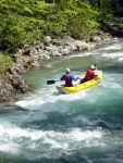 Jarn tn v Korutanech - rafting na Mllu, Gailu, a Lieseru, Jarn slunko nm doplo dostatek vody. Pedevm hlubok dol a peeje Gailu vechny doslova uchvtily. - fotografie 261