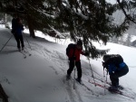 ZKLADN KURZ SKIALPINISMU, Dky pardnmu nstupu zimy, byl prvn kurz na sezony skvl, k emu tak pispli vichni astnci. - fotografie 5