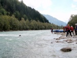 Alpsk supervkend - Isel a Salzach - podzim 2010, Pedpov poas byla sice pesimistick, natst skutenost jin. Se slbenm detm se stdaly i proslunn chvle. Dky tomu byla i na podzim voda suprov jako pi jarnm tn. Zejmna Salzach ns - fotografie 10