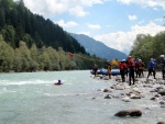 Alpsk supervkend - Isel a Salzach - podzim 2010, Pedpov poas byla sice pesimistick, natst skutenost jin. Se slbenm detm se stdaly i proslunn chvle. Dky tomu byla i na podzim voda suprov jako pi jarnm tn. Zejmna Salzach ns - fotografie 16