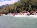 Alpsk supervkend - Isel a Salzach - podzim 2010, Pedpov poas byla sice pesimistick, natst skutenost jin. Se slbenm detm se stdaly i proslunn chvle. Dky tomu byla i na podzim voda suprov jako pi jarnm tn. Zejmna Salzach ns - fotografie 57